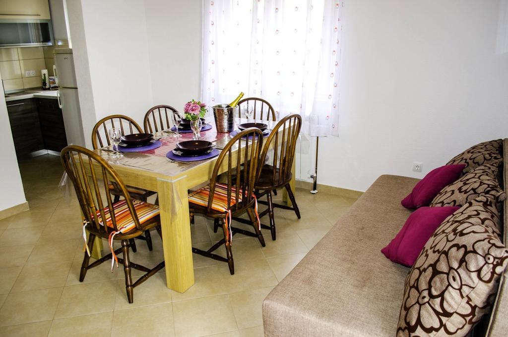 Apartments Zlatka Trogir Habitación foto